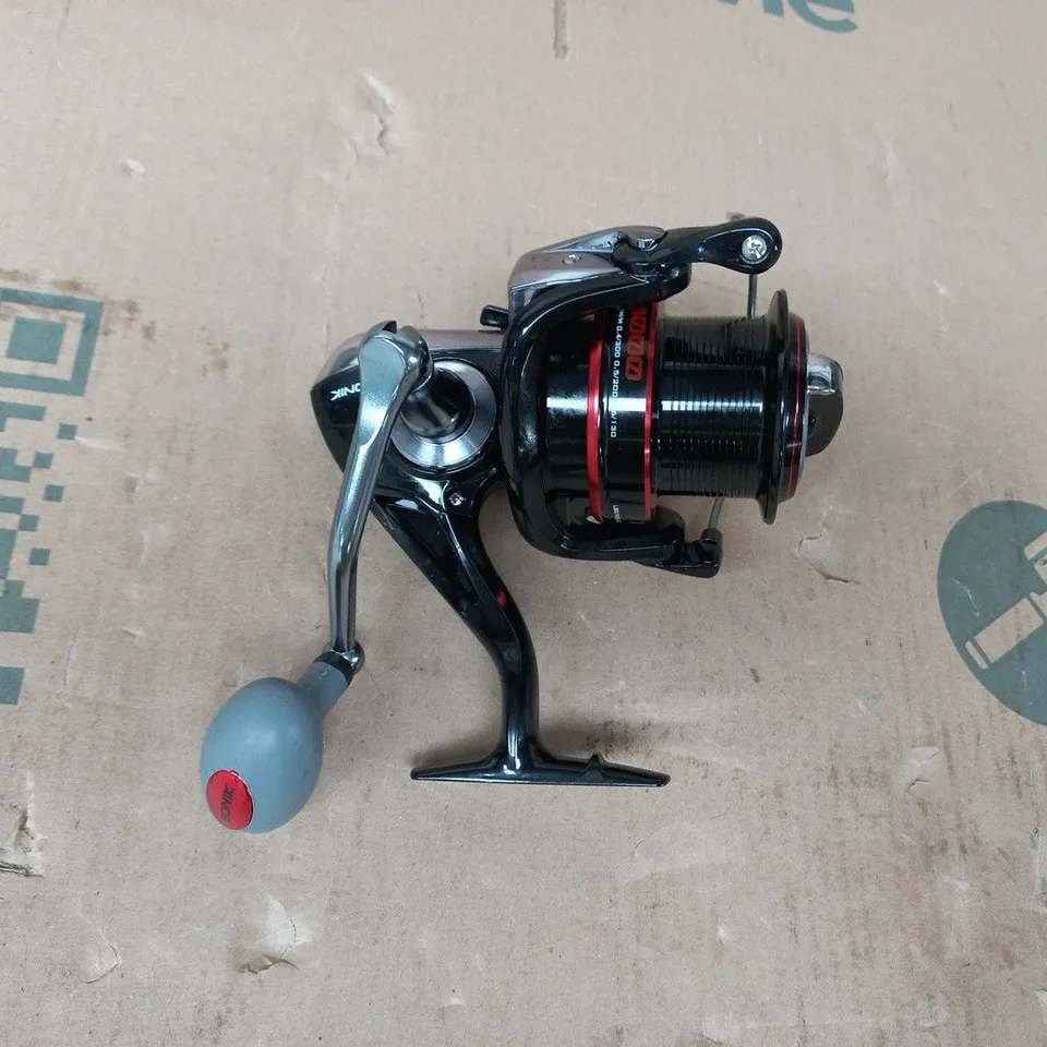 SONIK SKS BLACK SURF 8000 FISHING REEL
