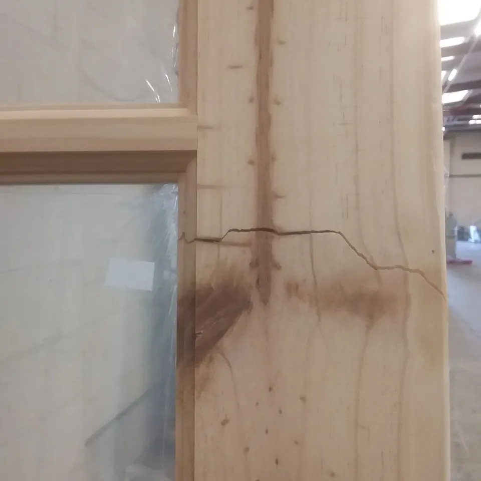 WOODEN PINE INTERNAL DOOR 204X82CM
