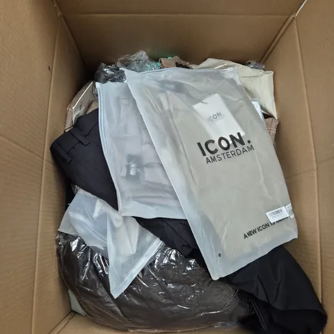 LARGE BOX OF APPROXIMATELY 20 ASSORTED CLOTHING ITEMS IN VARIOUS SIZES, STYLES AND COLOUR