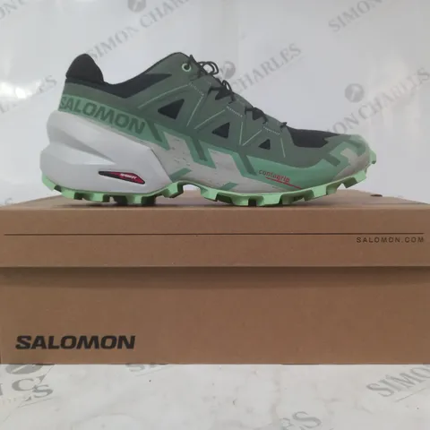 BOXED PAIR OF SALOMON SPEEDCROSS 6 SHOES IN GREEN/BLACK UK SIZE 4