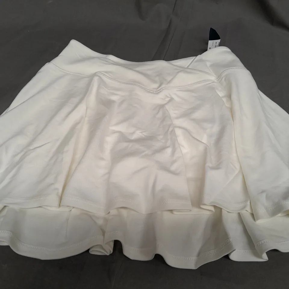 HOLLISTER WHITE MINI SKIRT - LARGE