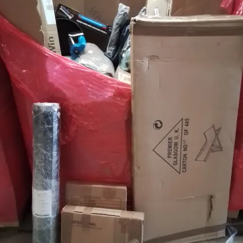 PALLET CONTAINING VARIOUS ASSORTED BOXED HOUSEHOLD ITEMS TO INCLUDE: FABRIC WEED BARRIER, MOSQUITO KILLER, RUGS, SPRINKLER,  DECK CHAIR AND LOTS MORE UNMARKED BOXED ITEMS 