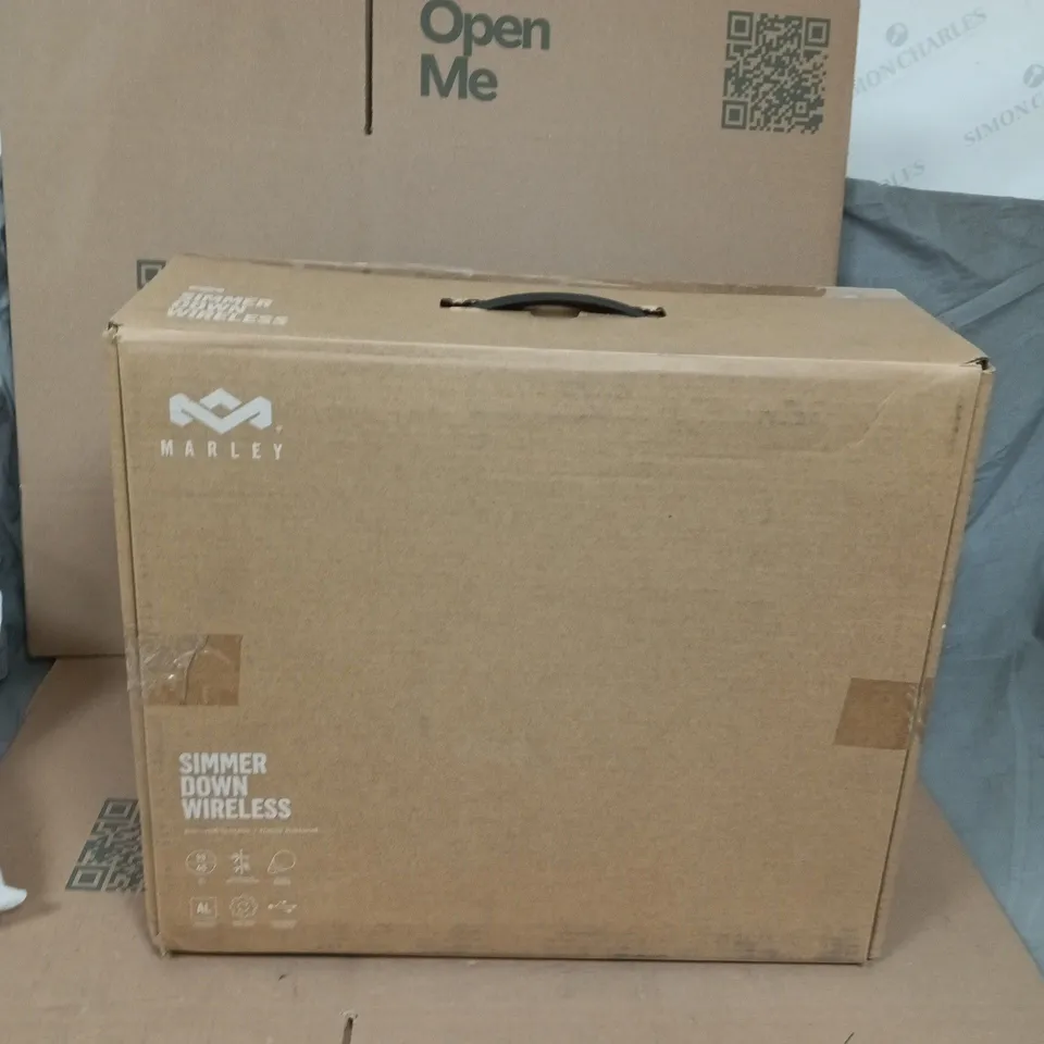 MARLEY SIMMER DOWN WIRELESS TURNTABLE – WOOD PLINTH (BOXED)