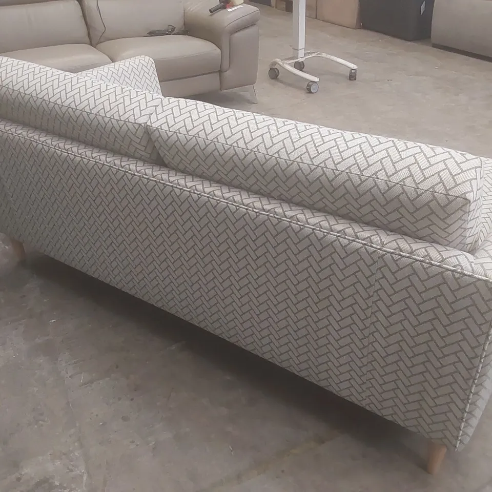 DESIGNER 3 SEATER DEEP FABRIC UPHOLSTERED SOFA 