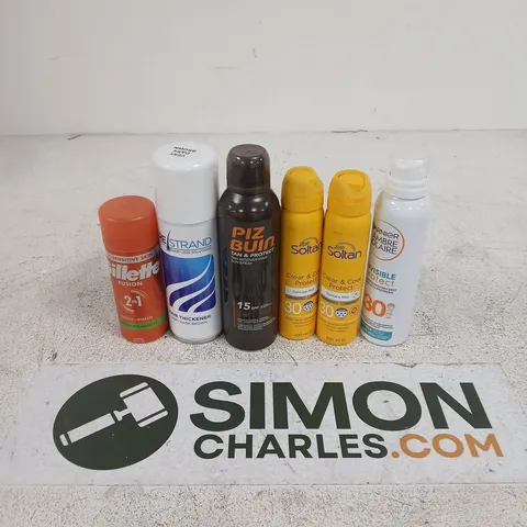 APPROXIMATELY 15 ASSORTED AEROSOLS TO INCLUDE SOLTAN SUNCARE MIST, PIZ BUIN TAN & PROTECT, GARNIER AMBRE SOLAIRE, ETC