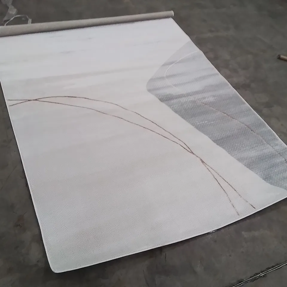 QUALITY DESIGNER AREA RUG - APPROXIMATELY 220X160CM