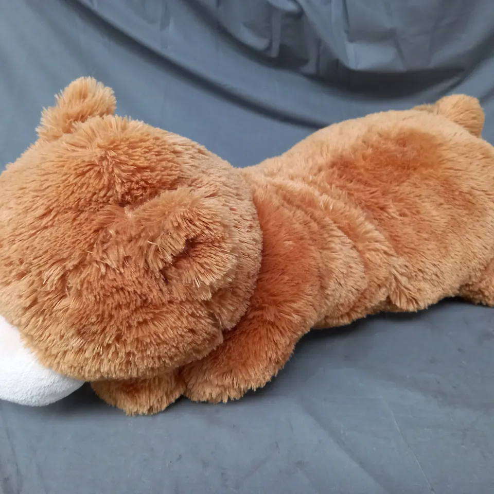 GIANT PLUSH BEAR