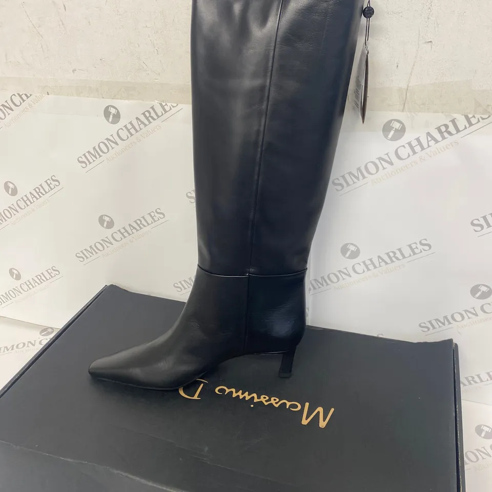 BOXED PAIR OF MASSIMO DUTTI BLACK BOOTS SIZE 38