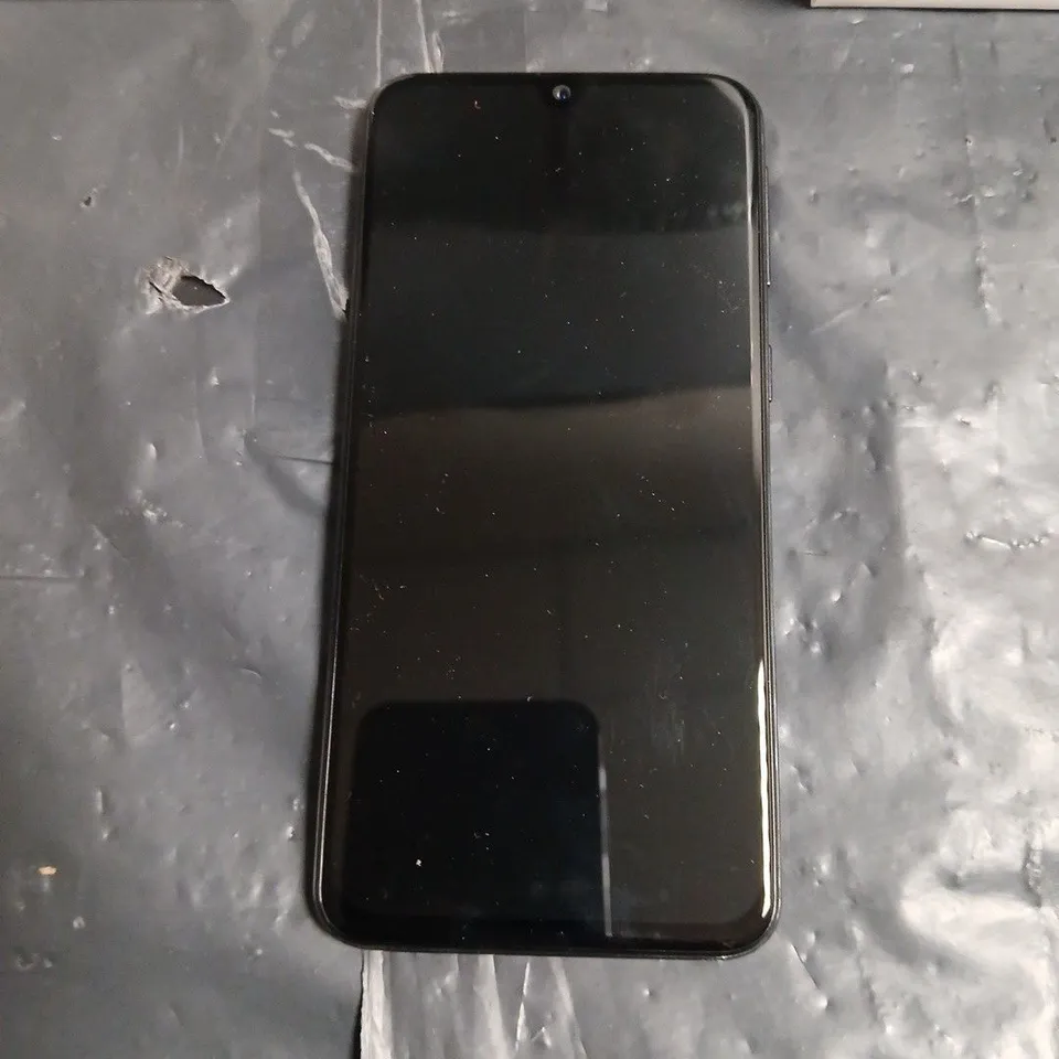 BOXED SAMSUNG GALAXY A40 SMARTPHONE SM-A405FN IN BLACK 64GB
