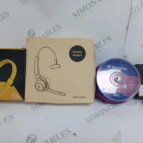 BOX OF APPROX 15 ASSORTED ITEMS TO INCLUDE - VERBATIM DVD+R - NAUTILUS MINI - ONTA FULL FOLDING 778 HEADPHONES ECT