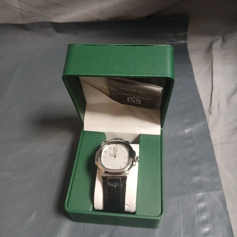 FRANK SCHMIDT WRISTWATCH WITH WHITE DIAL AND BLACK LEATHER STRAP – GREEN PRESENTATION BOX
