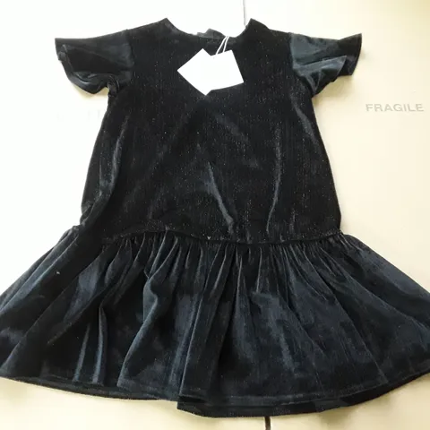 JOHN LEWIS SPARKLE DRESS IN BLACK - 7 YRS