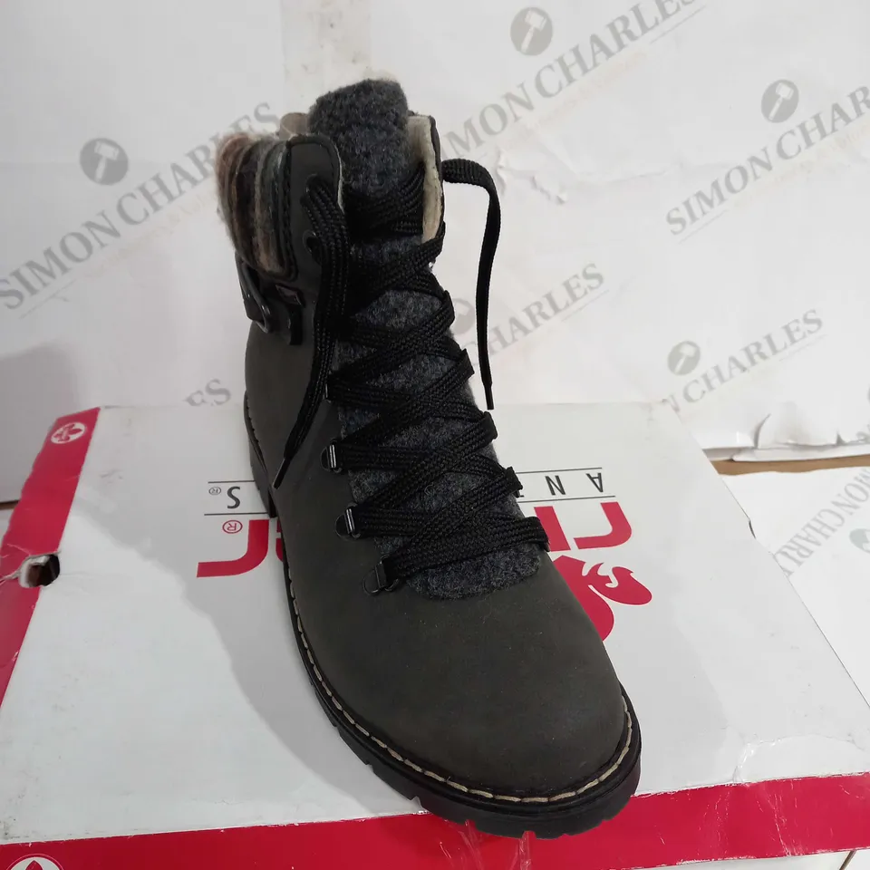 BOXED PAIR OF RIEKER HIKING BOOTS IN GREY UK SIZE 5