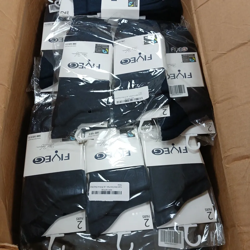 APPROXIMATELY 25 PACKS OF FIVE G CLASSIC SUIT SOCKS IN NAVY SIZE 6-11