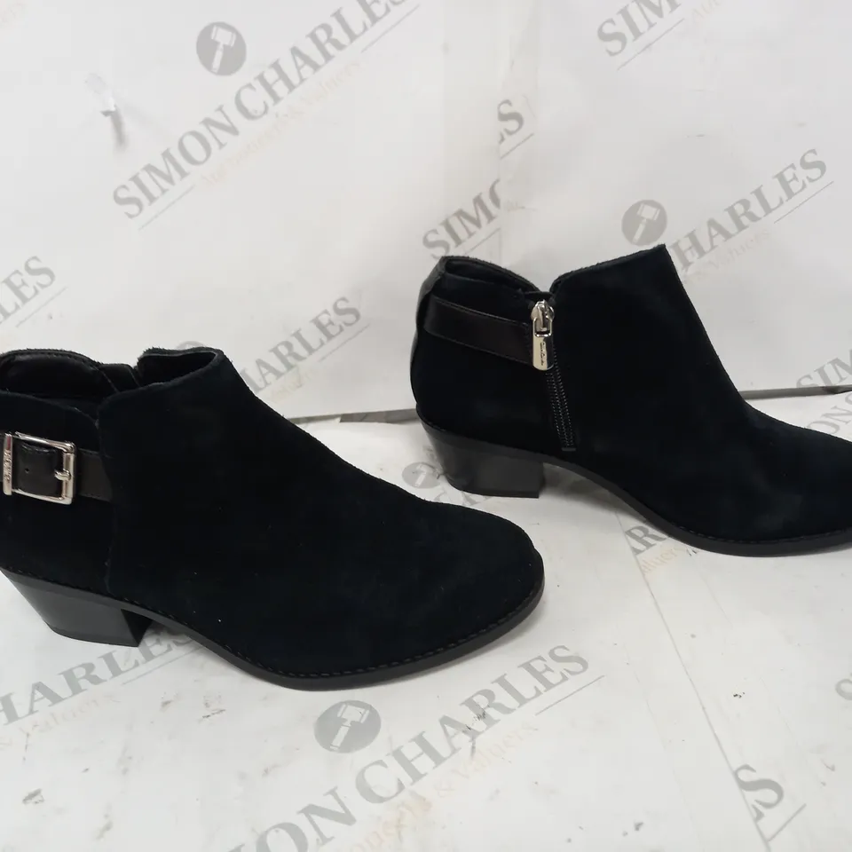 MILLIE BOOT BOXED - BLACK SIZE 3 