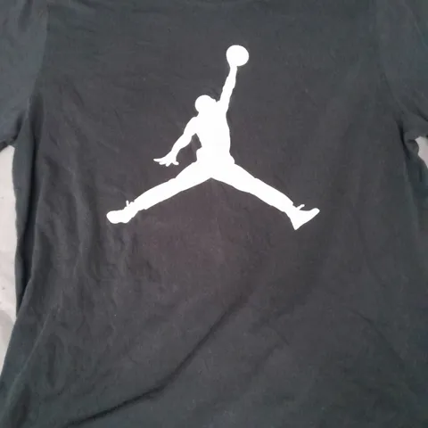 AIR JORDAN CREW NECK T-SHIRT IN BLACK SIZE MEDIUM