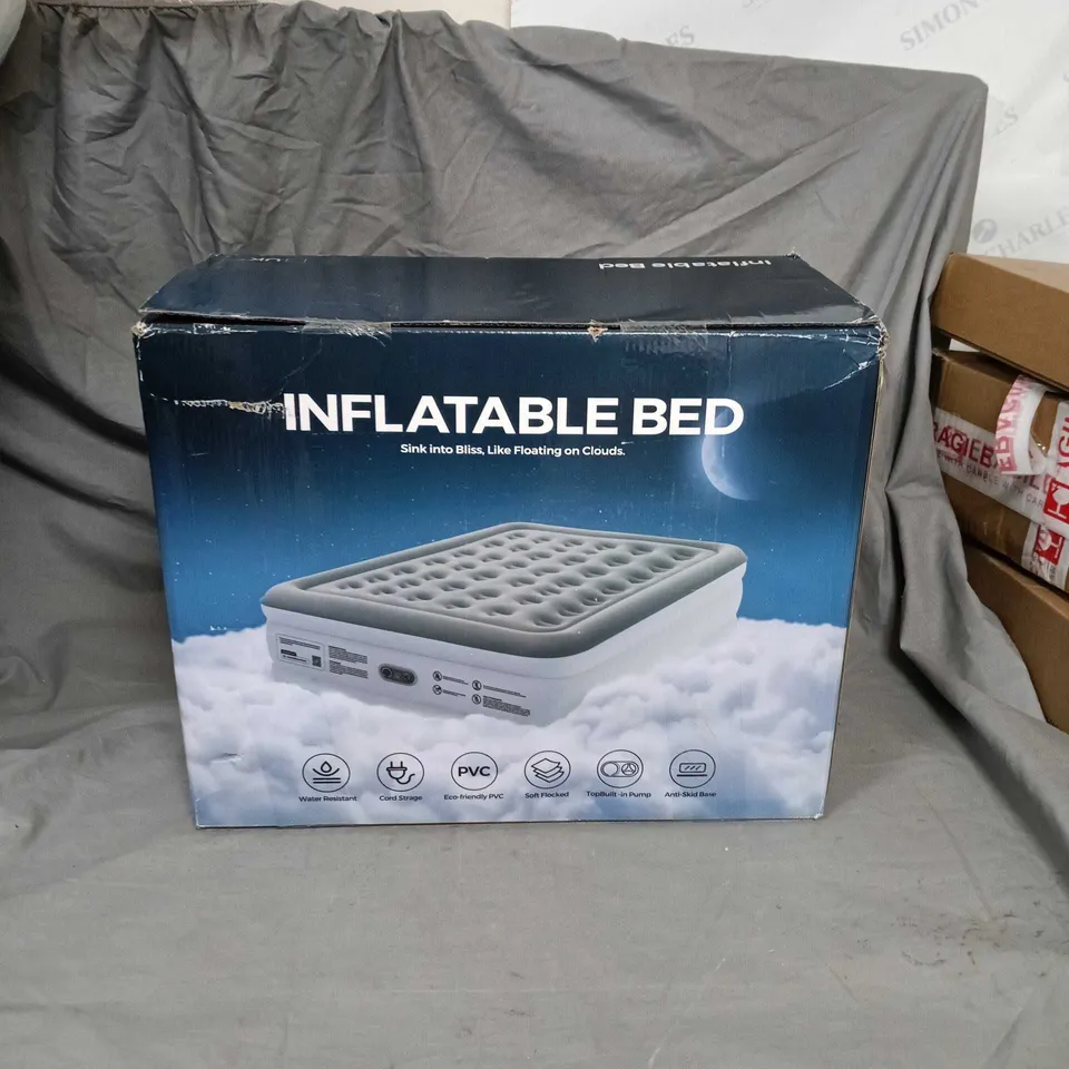 INFLATABLE BED – BOXED AIR MATTRESS