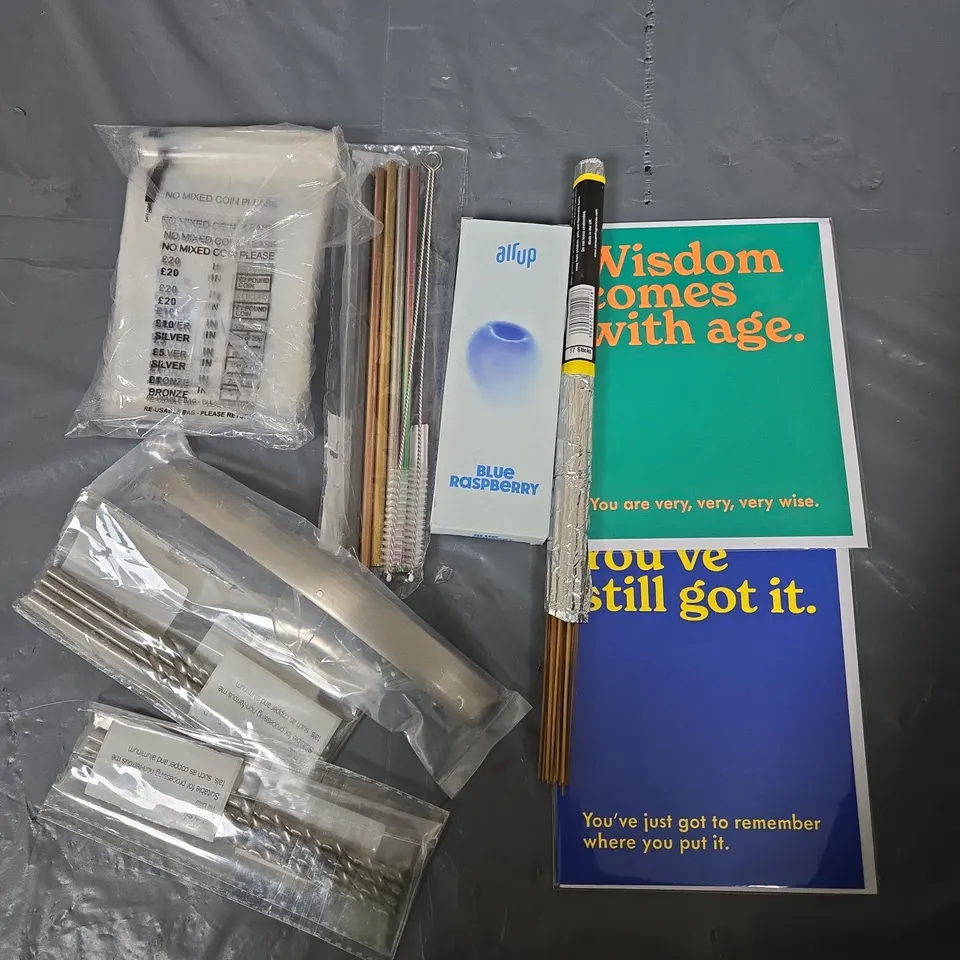 APPROXIMATELY 15 HOUSEHOLD ITEMS TO INCLUDE GREETINGS CARDS, MONEY BAGS, DRILL BITS ETC 