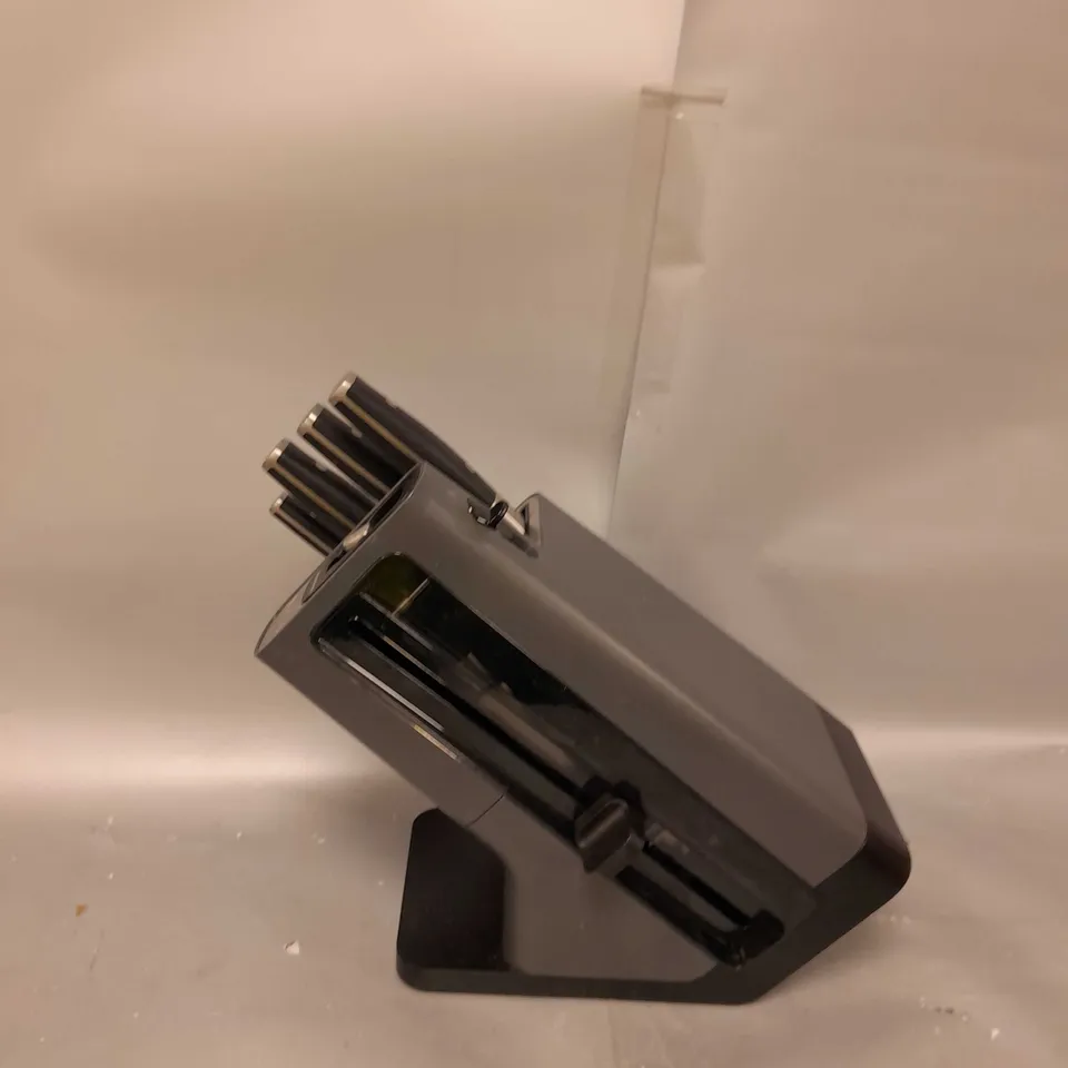 BOXED NINJA FOODI STAYSHARP KNIFE BLOCK WITH INTEGRATED SHARPENER K32005UK