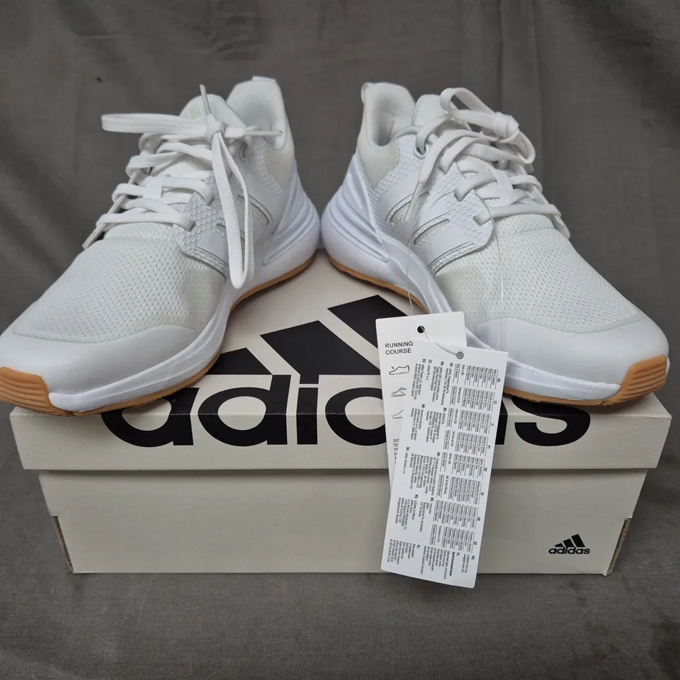 BOXED PAIR OF ADIDAS RAPIDSPORT KID'S SHOES IN WHITE UK SIZE 1.5