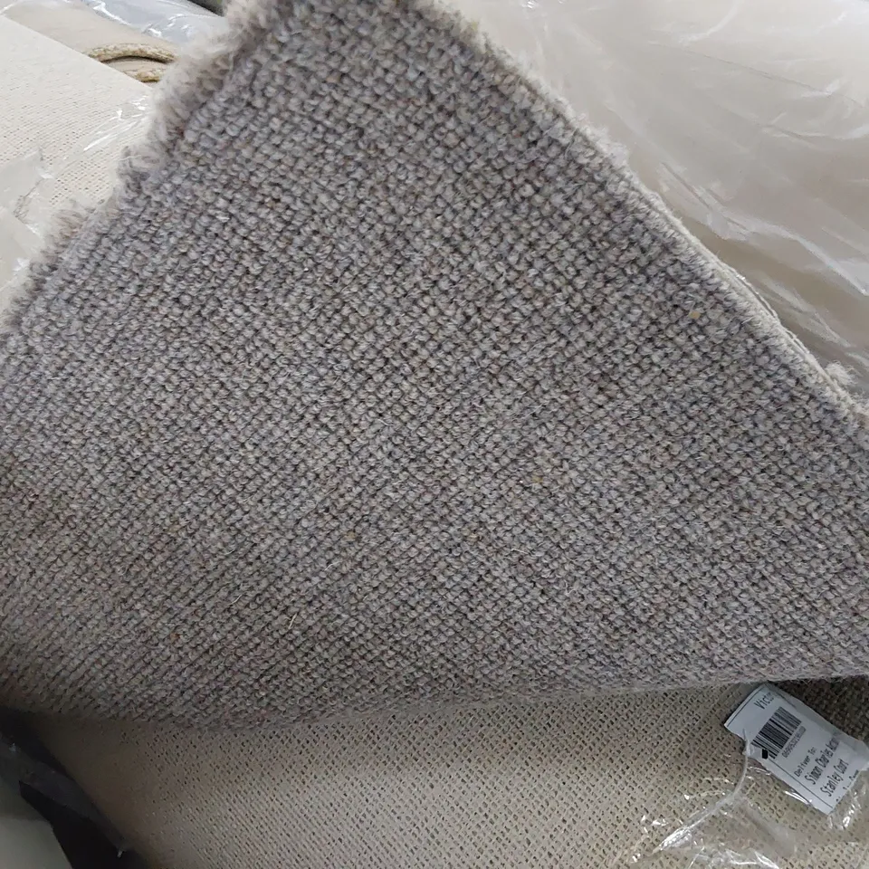 ROLL OF QUALITY NATURAL CO-ORDINATES MALACITE CARPET APPROXIMATELY 5M × 6M 