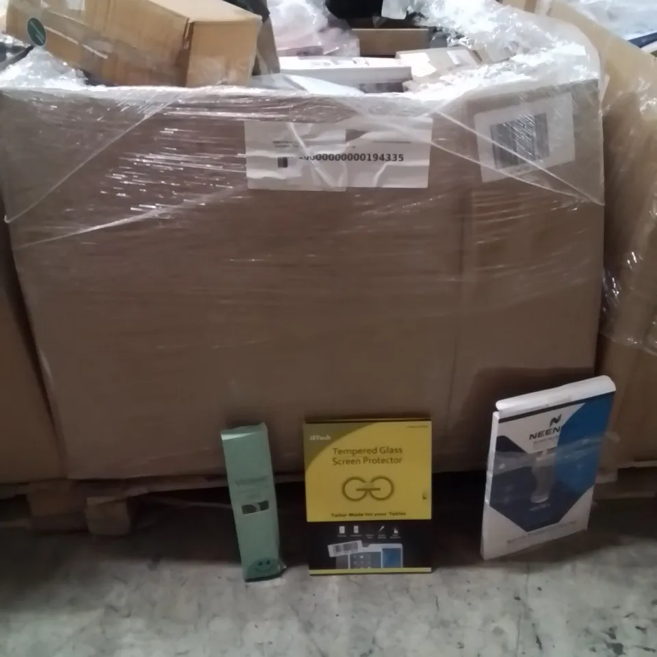 PALLET CONTAINING A LARGE QUANTITY OF PET,TOOLS,CLOTHING PRODUCTS TO INCLUDE;INSOLES,TABLET GLASS PROTECTER,TOILET BRUSH