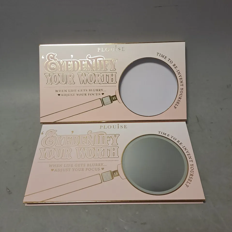 BOXED PLOUISE EYEDENTIFY YOUR WORTH PRESSED PIGMENT PALETTE