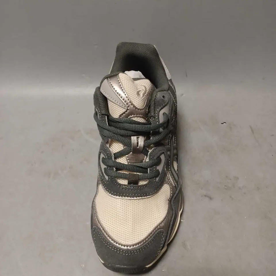 PAIR OF ASICS ORTHOLITE TRAINERS - 8