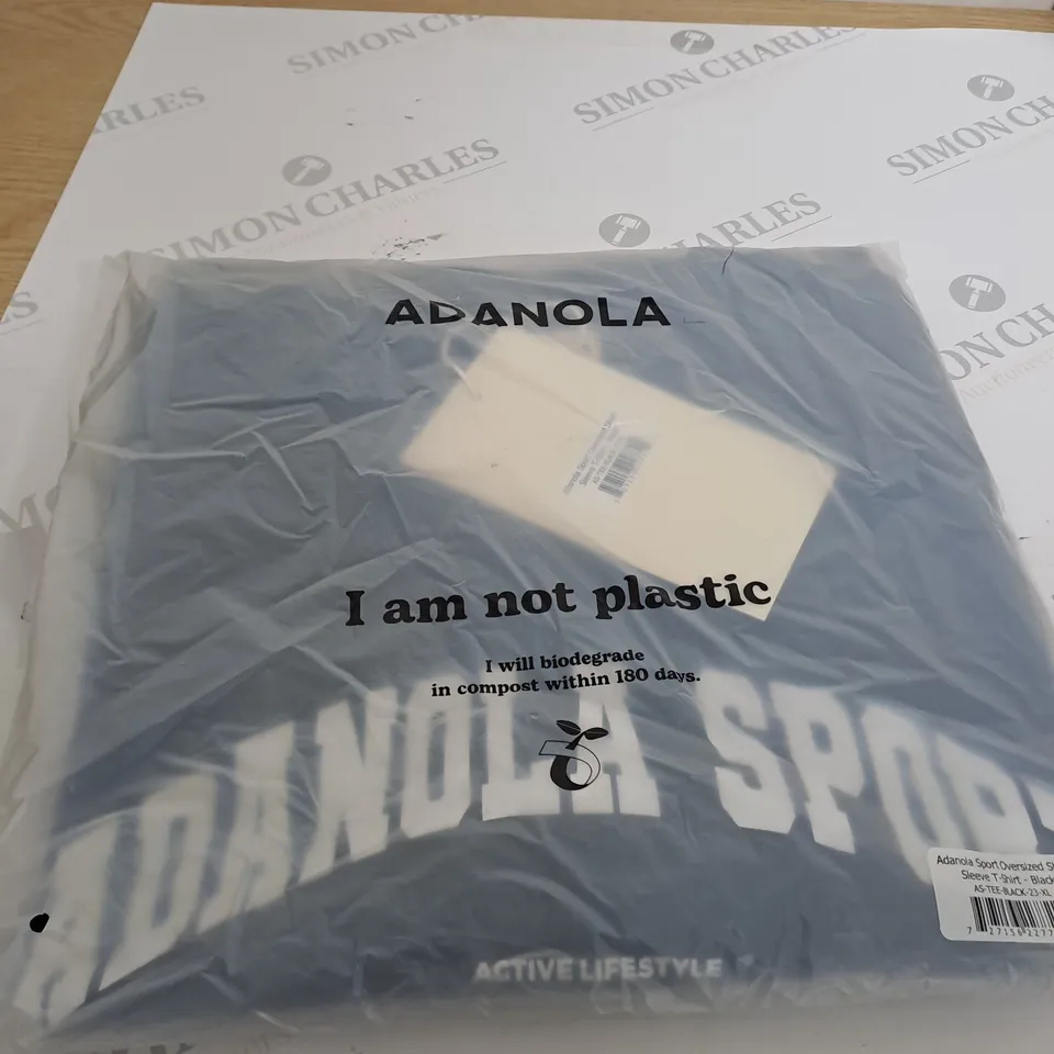 ADANOLA OVERSIZED SHORT SLEEVE T-SHIRT SIZE XL