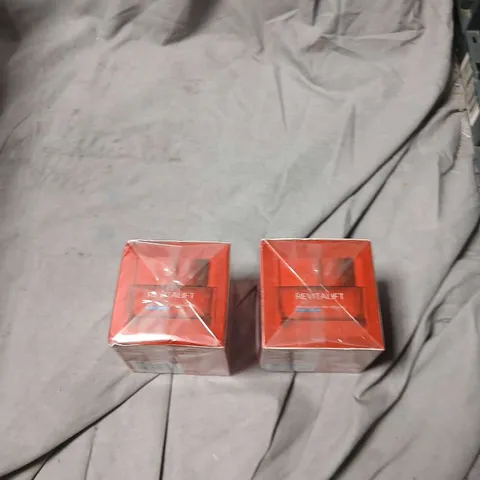 REVITALIFT NIGHT CREAM SET OF 2 SEALED .