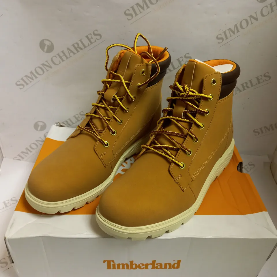 TIMBERLAND WALDEN PARK WATER RESISTANT WHEAT LEATHER BOOTS - SIZE 8.5