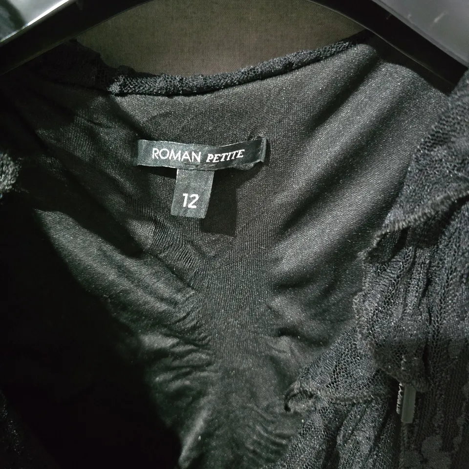 ROMAN PETITE BLACK LACE DRESS – UK 12