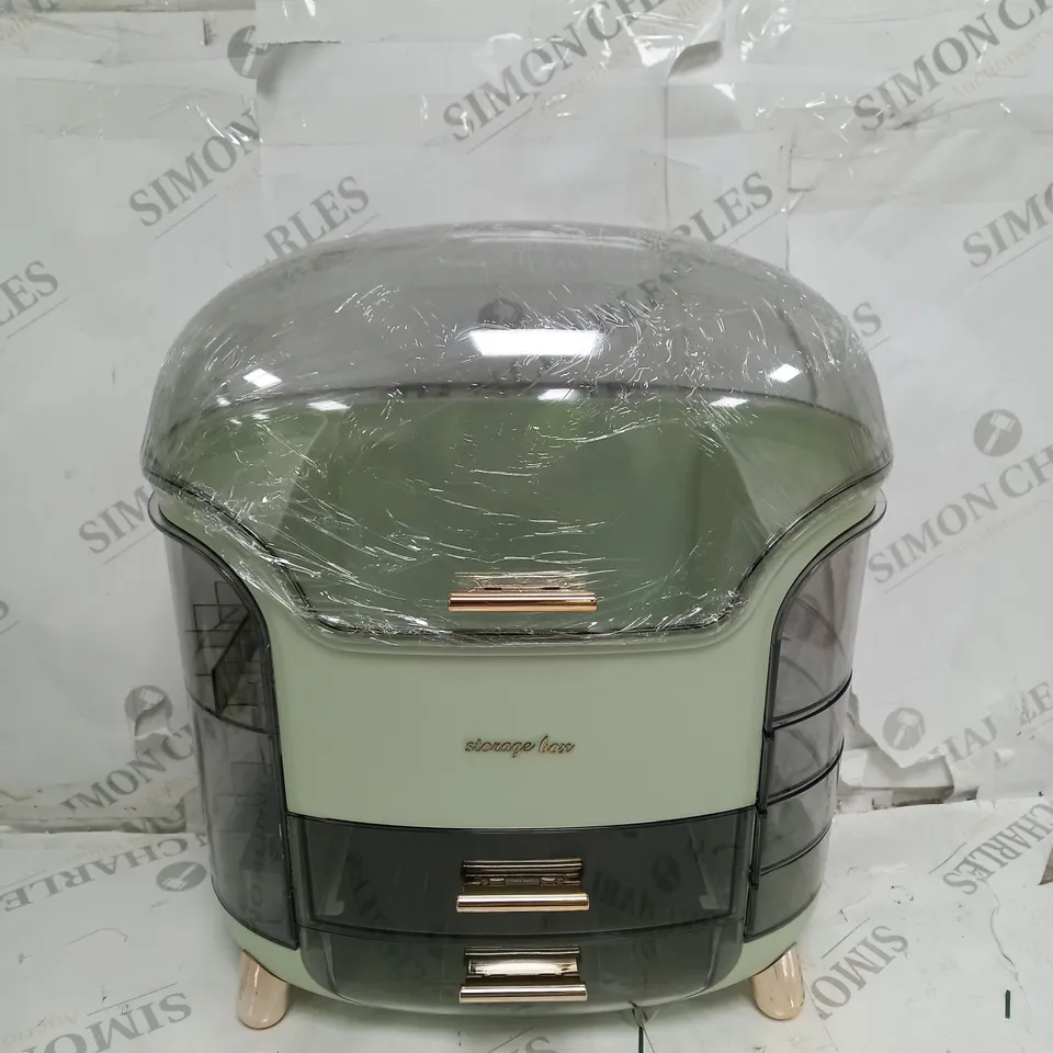 BOXED STORAGE BOX FOR IN GREEN AND STAINED PLASTIC 