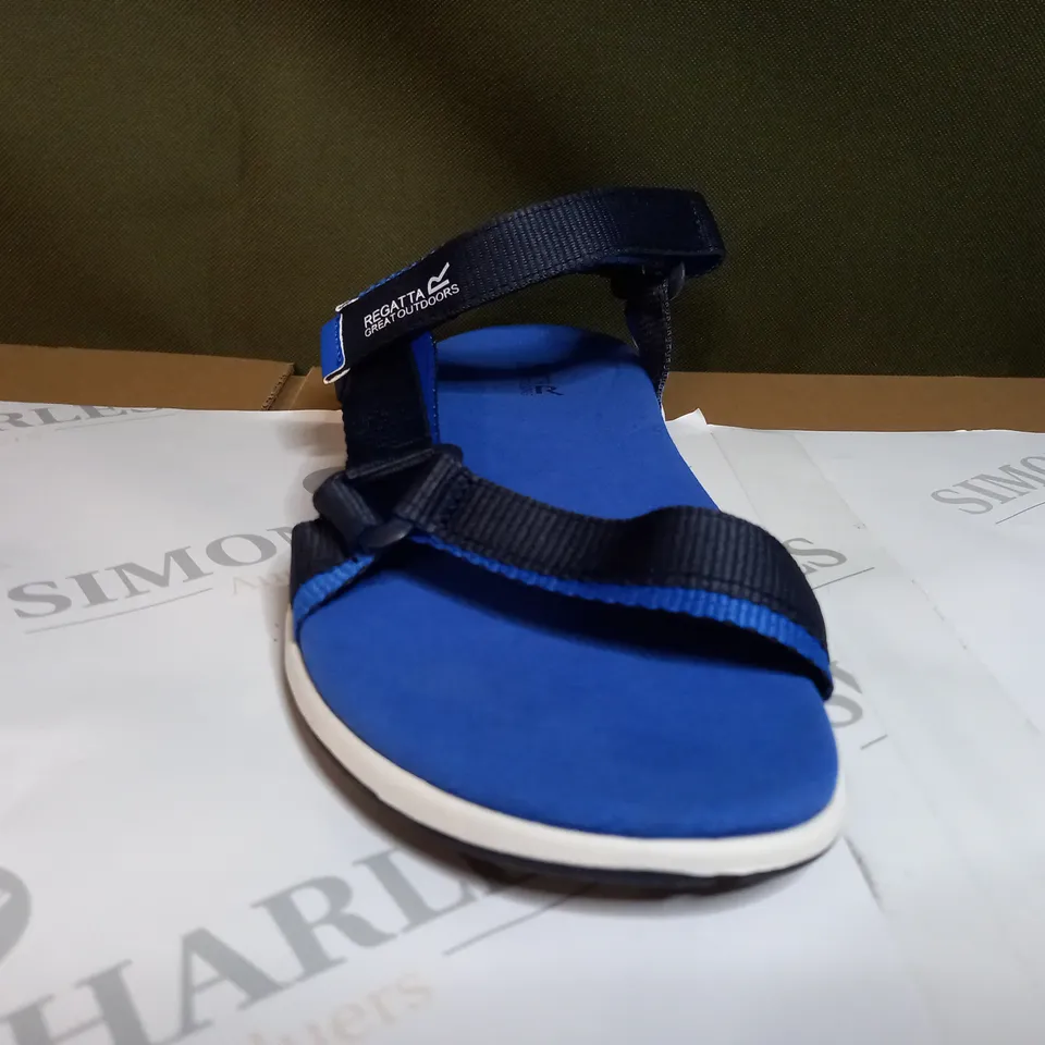 REGATTA LADY SANTA SOL SANDALS SIZE 6