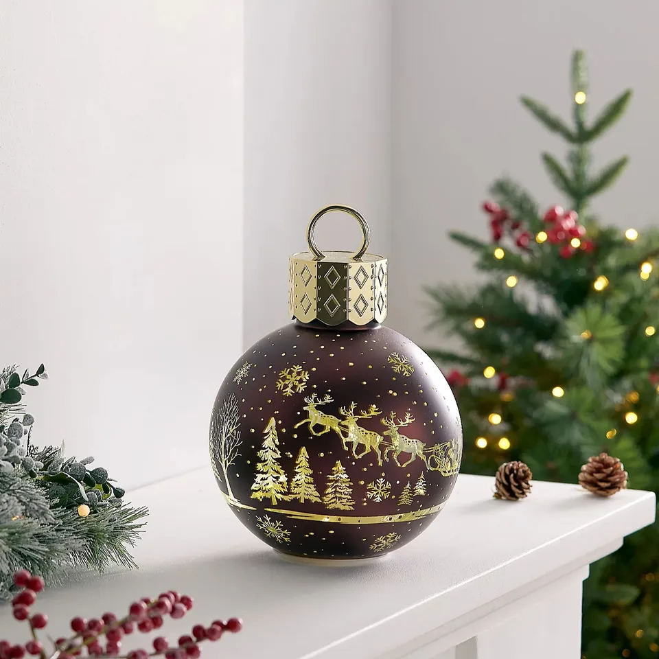 HOME STORIES 20CM PRE-LIT ROTATING CHRISTMAS SCENE BAUBLE