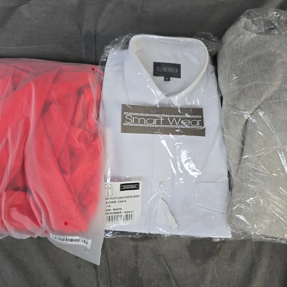 APPROXIMATELY 20 ASSORTED CLOTHING AND FASHION PRODUCTS IN VARIOUS STYLES AND SIZES - COLLECTION ONLY