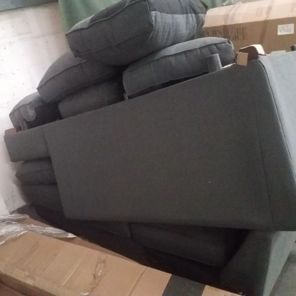 PALLET CONTAINING ASSORTED CHAISE SOFA HALVES & CUSHIONS