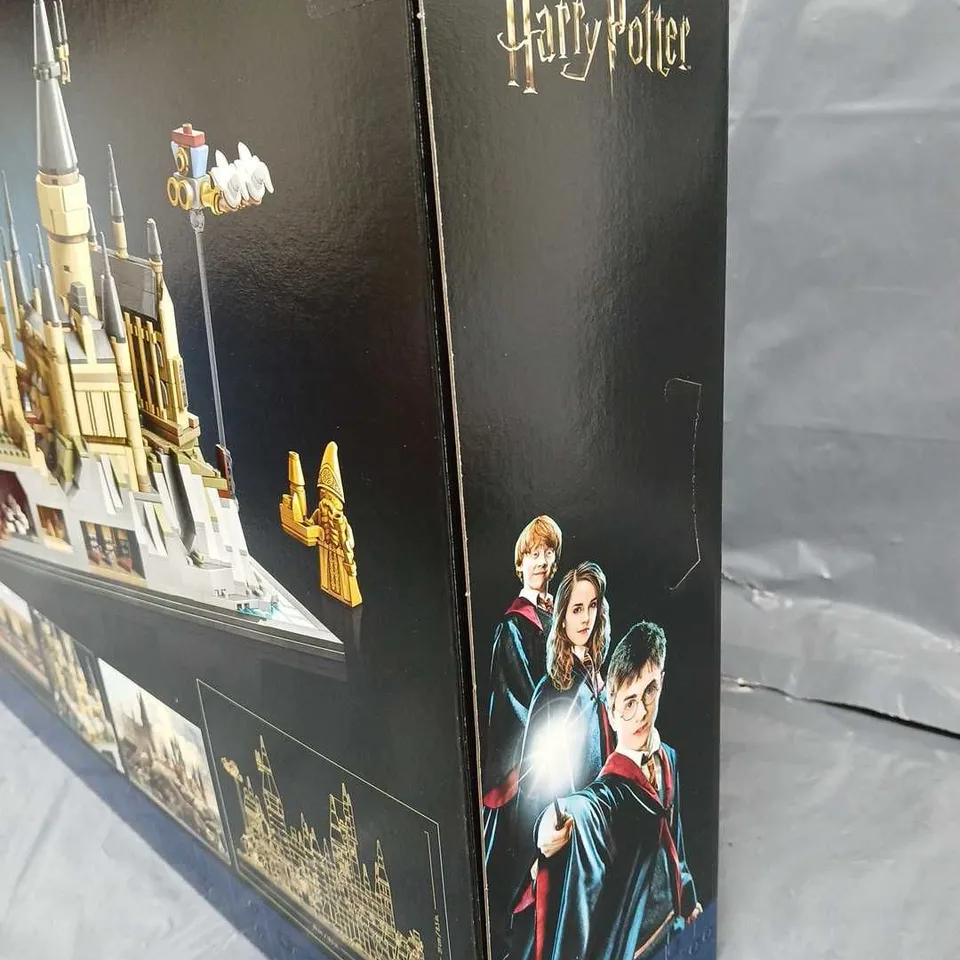 BOXED LEGO HARRY POTTER HOGWARTS CASTLE AND GROUNDS 76419 RRP £144.99