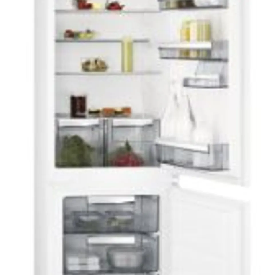 AEG SERIES 6000 INTEGRATED FRIDGE FREEZER 70/30 MODEL SCE818F6TS RRP £875