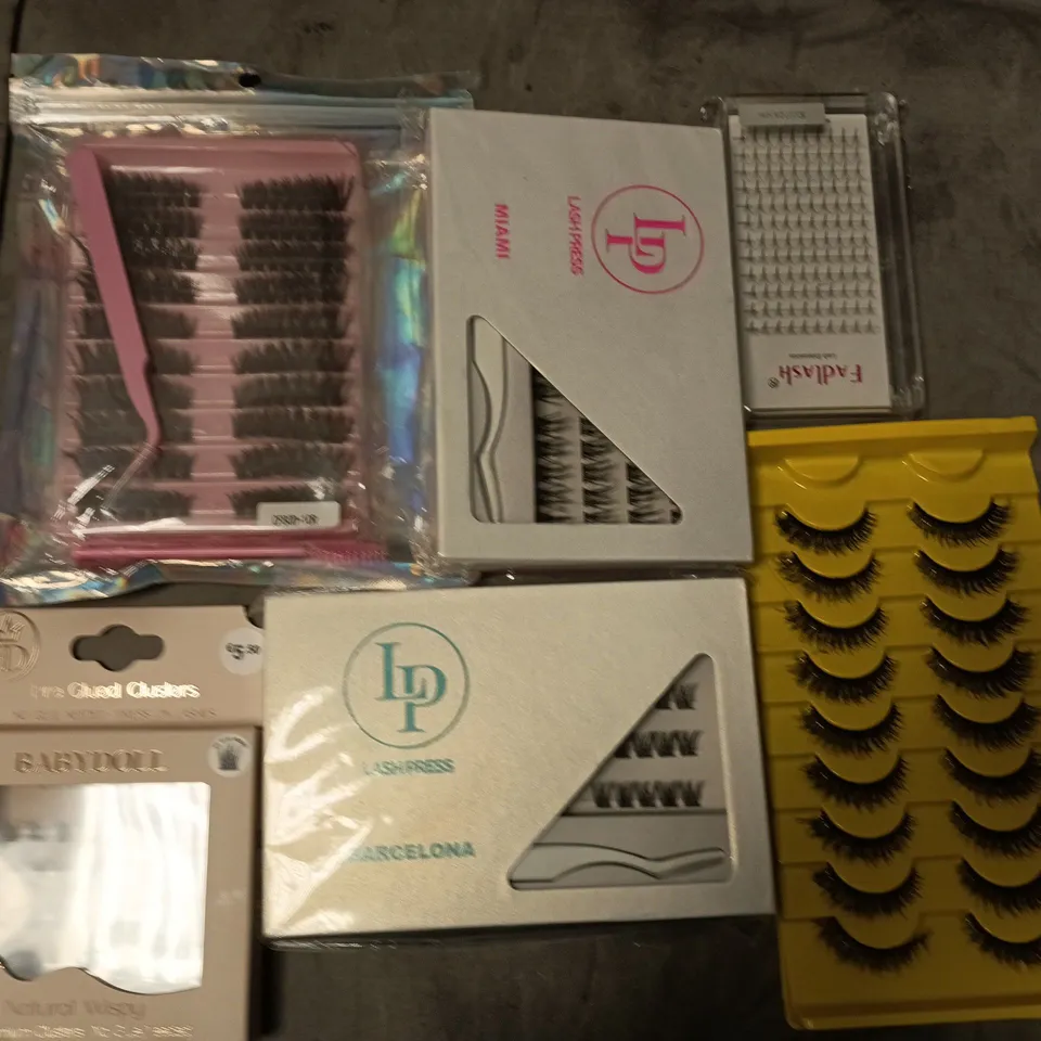 LOT OF 6 ASSORTED PACKS OF EYELASHES