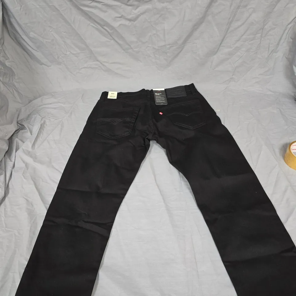 LEVI'S 512 SLIM TAPER JEANS – BLACK – UK 34 (US 34 X 32)