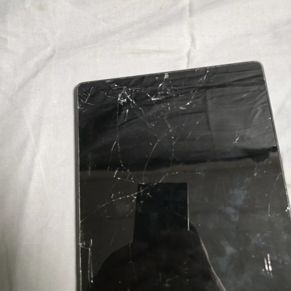LENOVO TB-X606F TABLET