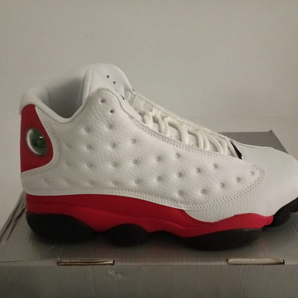 NIKE AIR JORDAN 13 RETRO UK 7.5 BOXED 