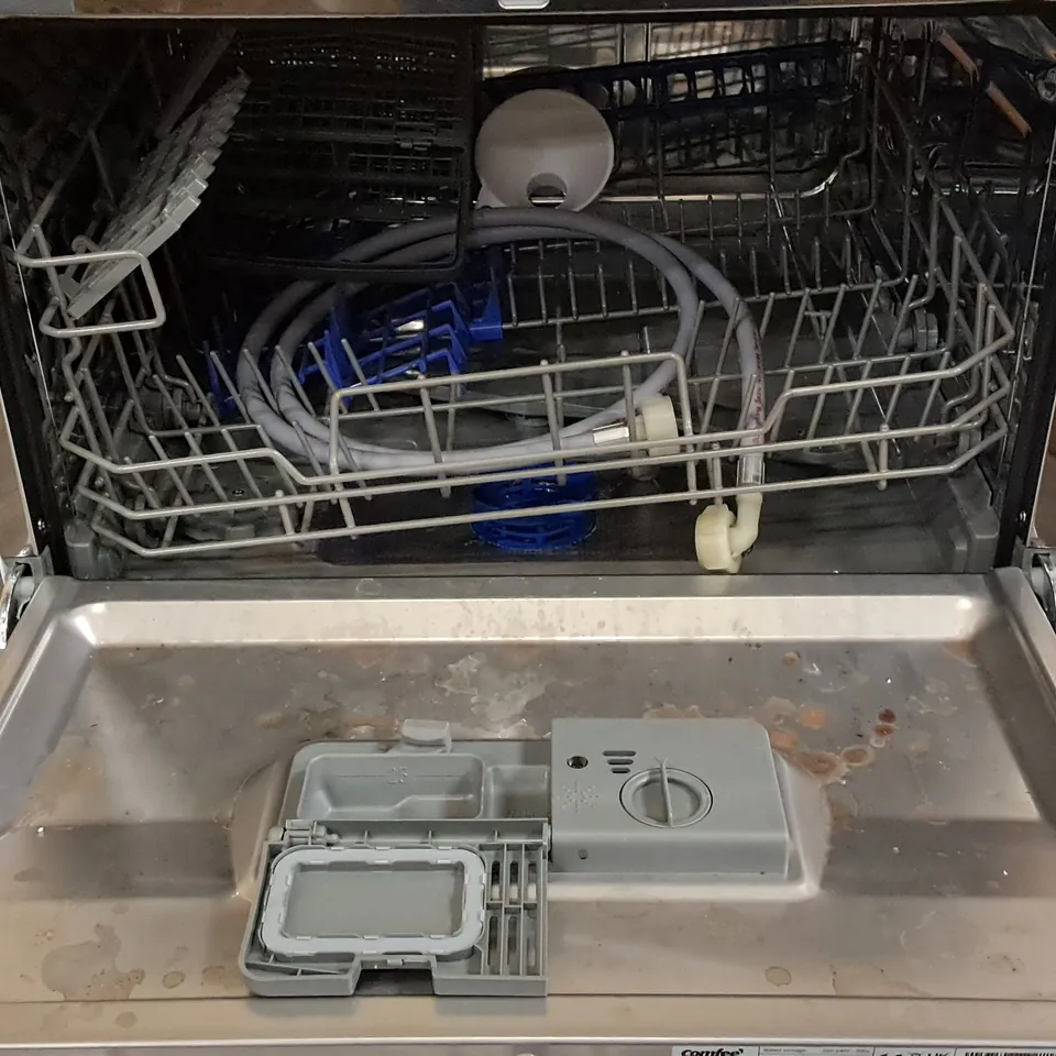 COMFEE DISHWASHER IN WHITE - KWH-TD602E