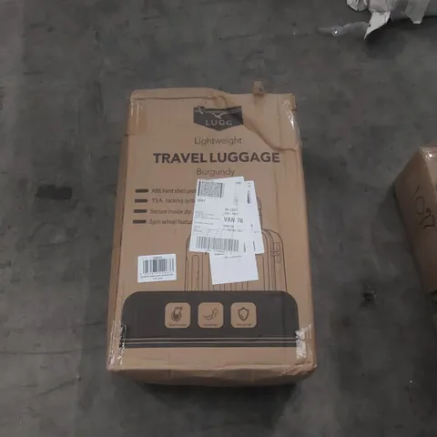 BOXED LUGG LIGHTWEIGHT TRAVEL SUITCASE