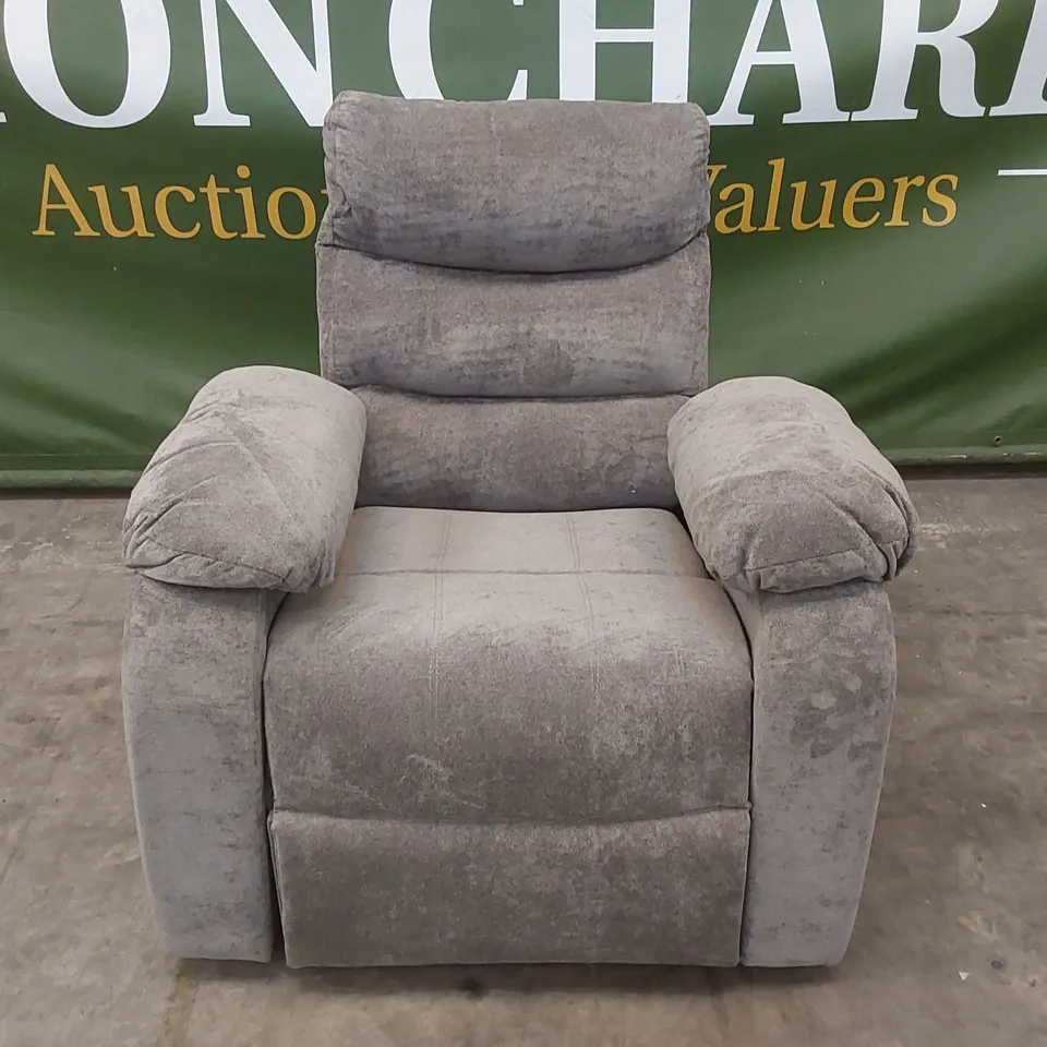 QUALITY DESIGNER FABRIC UPHOLSTERED MANUAL RECLINER ARMCHAIR 