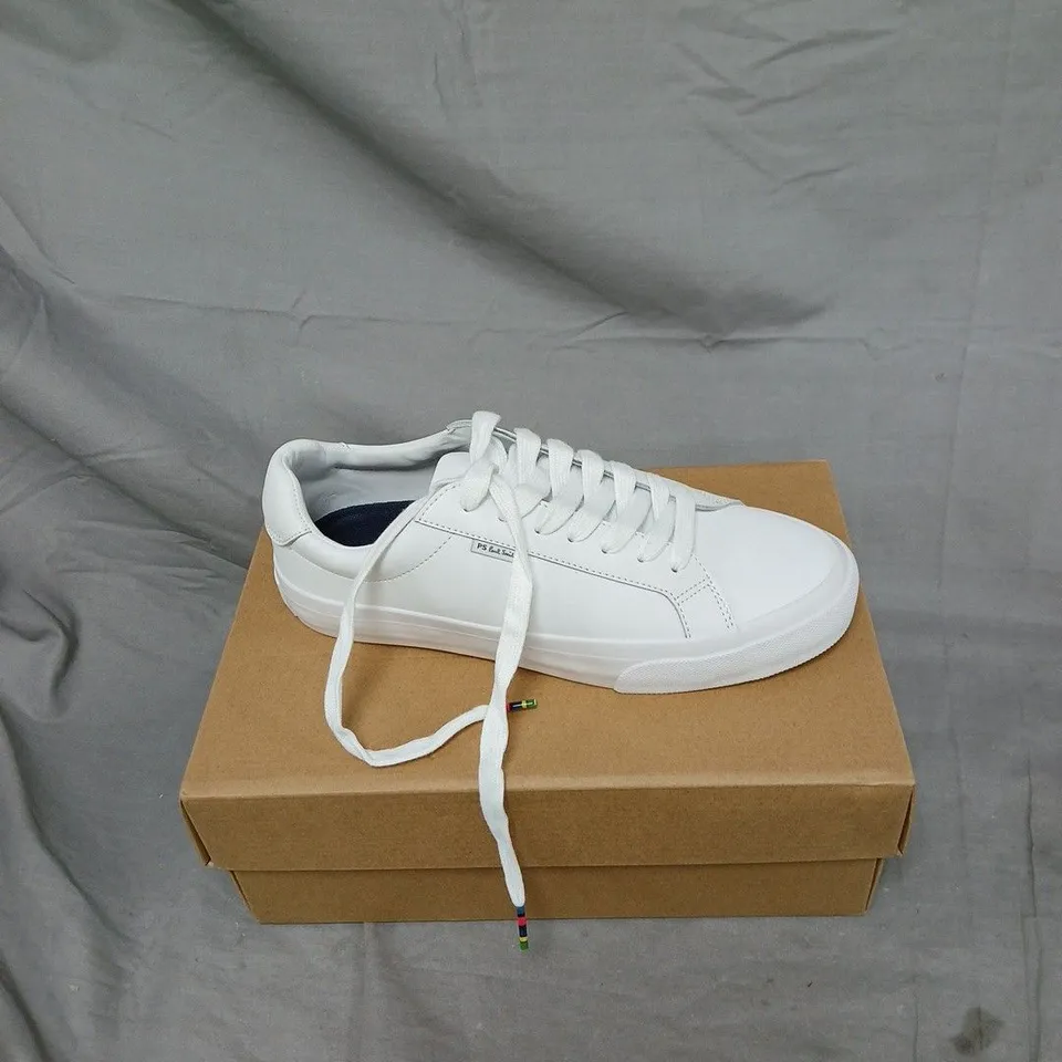 PAUL SMITH WHITE LEATHER SNEAKERS – LOW TOP WITH MULTICOLOURED LACE TIPS UK SIZE 6