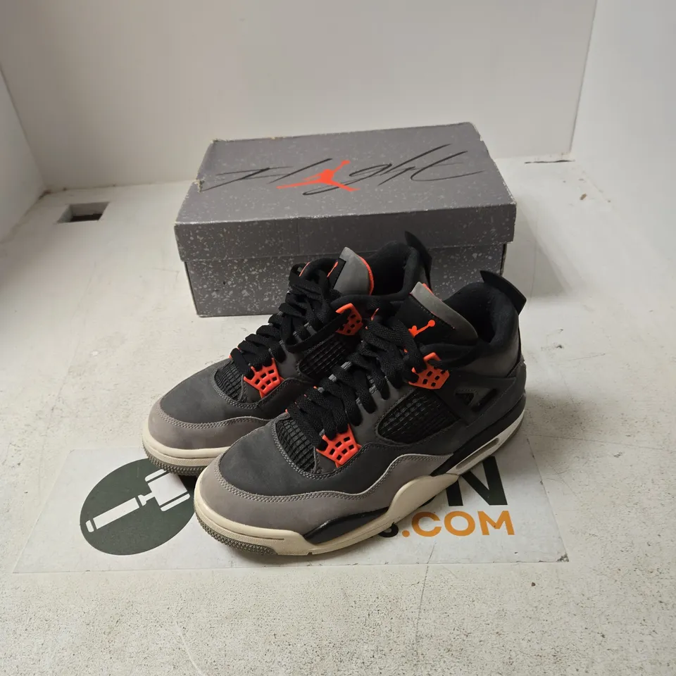 AIR JORDAN 4 RETRO SNEAKERS – UK 8 (US 9) DARK GREY/INFRARED 23-BLACK