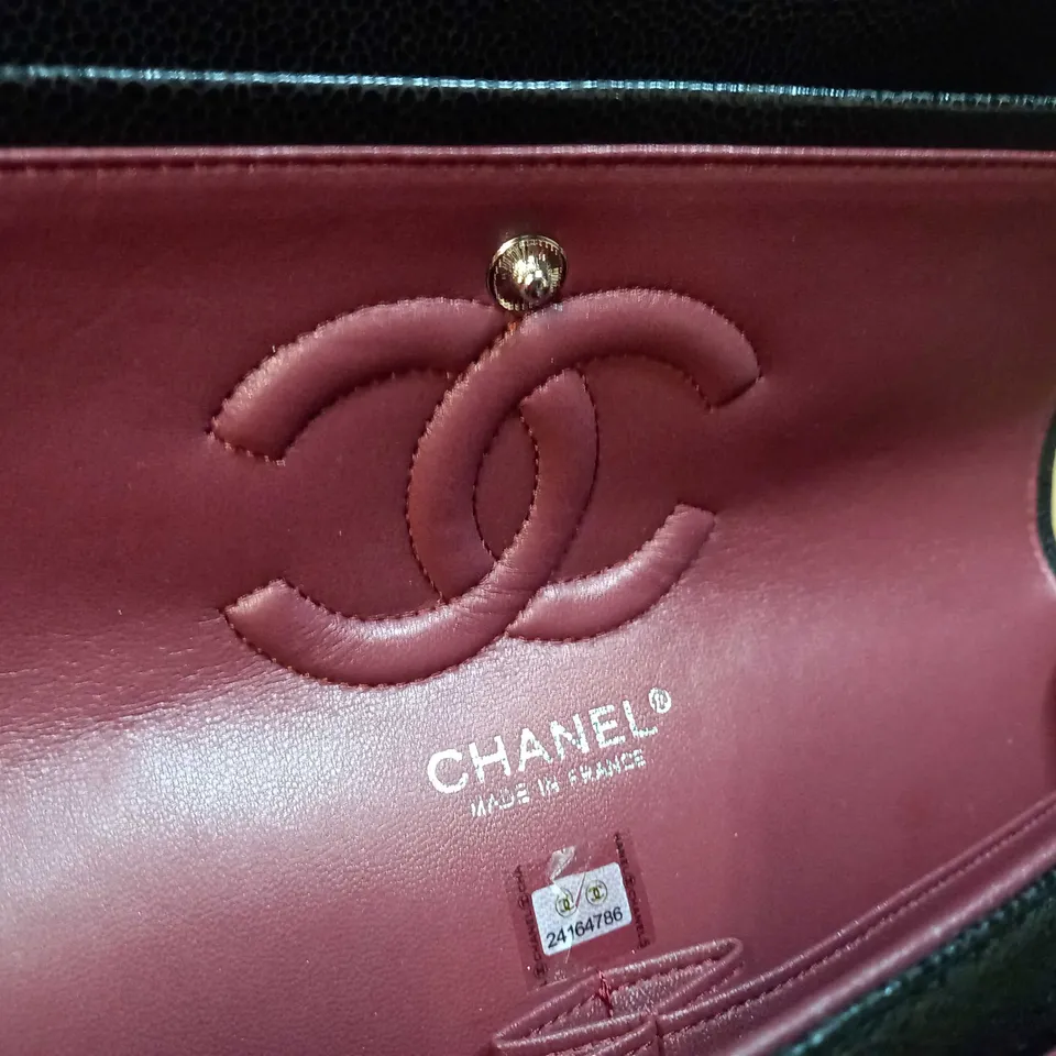 CHANEL BLACK QUILTED HANDBAG
