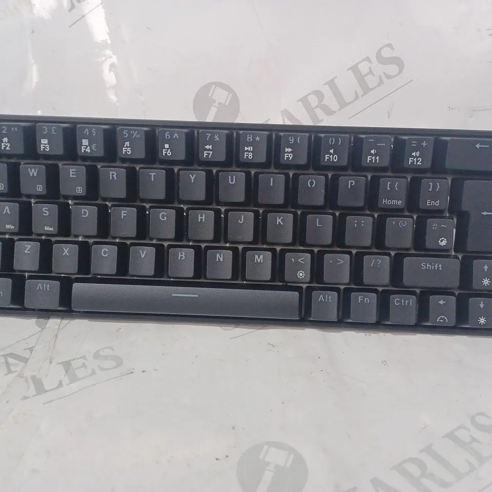 BOXED ROYAL KLUDGE KEYBOARD